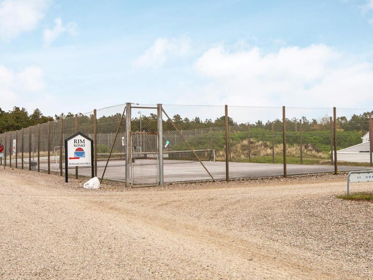 4 Person Holiday Home In R M Sønderby Exteriör bild