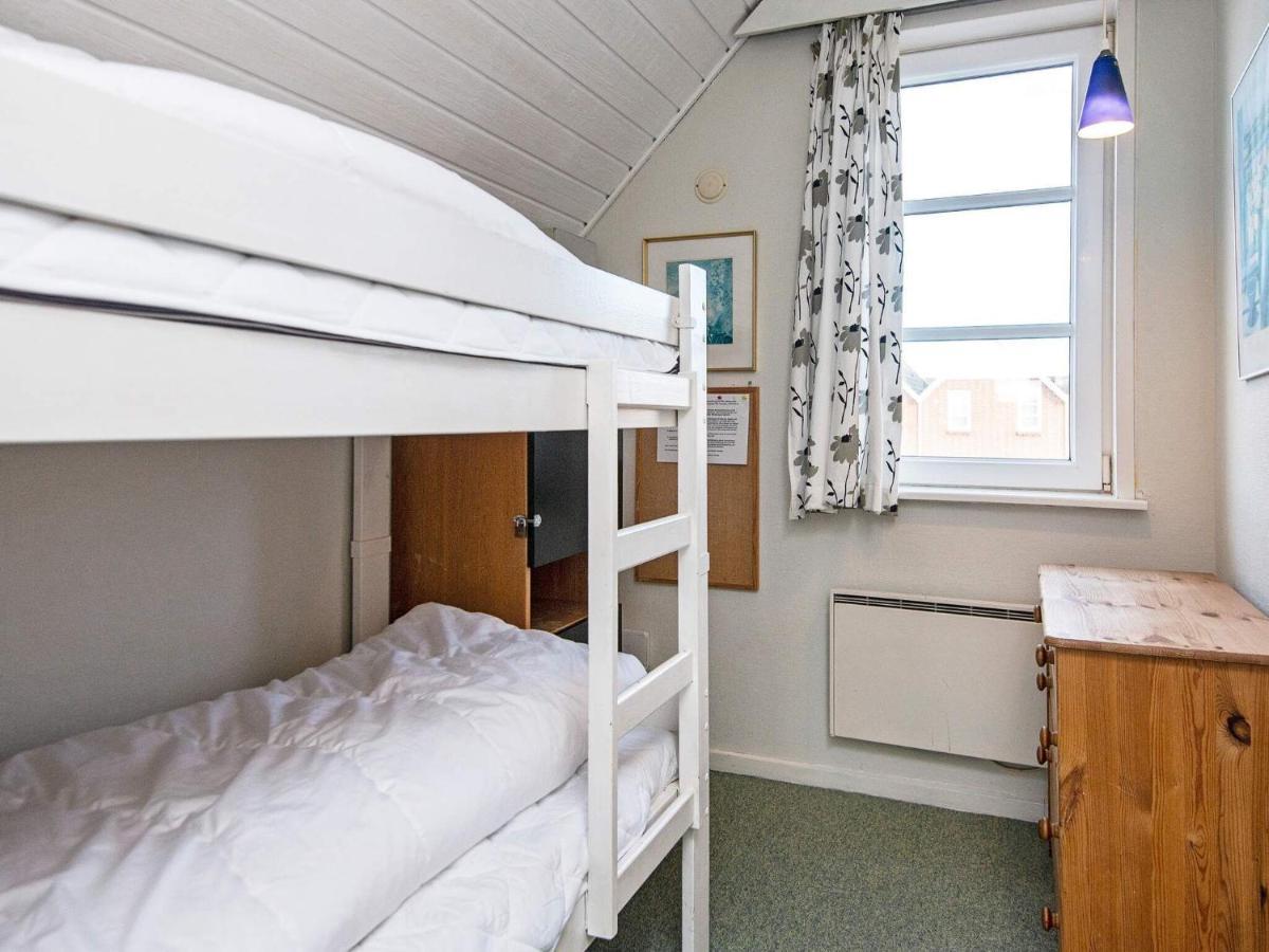 4 Person Holiday Home In R M Sønderby Exteriör bild
